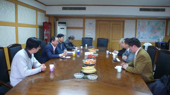 山本丈实社长访问江苏省农业局